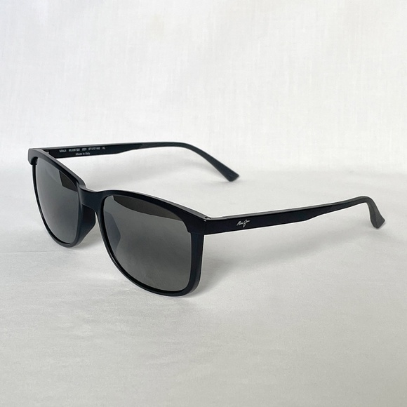 Maui Jim Hulili Polarized Sunglasses Matte Black MJ0672S-001 - Picture 3 of 10
